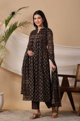 Suitkari, Black Kurta set