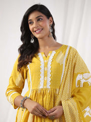 Women Yellow cotton kurta Pant with Dupatta set