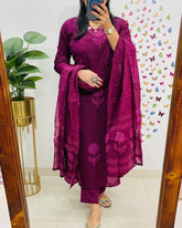 Magenta Charm Floral Print Set