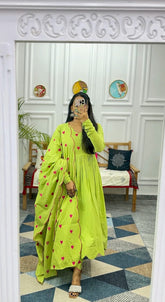 Red Hearts Green Kurta Pant with Malmal dupatta Set