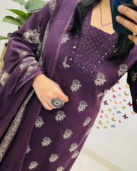 Elegant Purple Kurta Pant and Dupatta Set