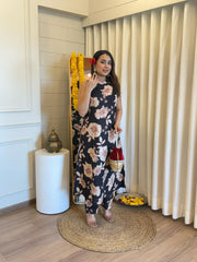 Ethnic Black Floral Sleeveless Kurta Set