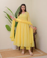 yellow dupatta set, kurta pant with dupatta , suitkari