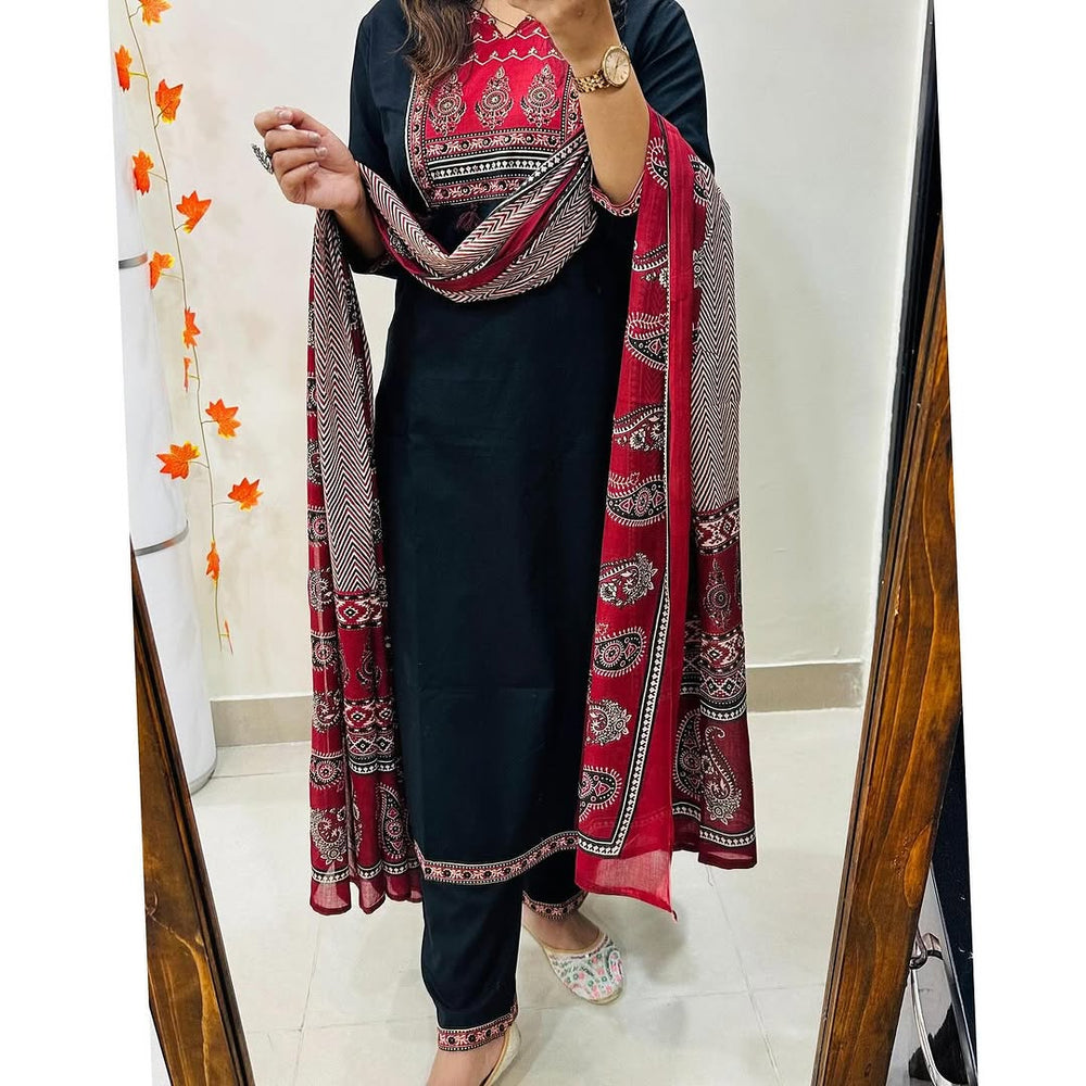 black dupatta set, cotton dupatta set, suitkari