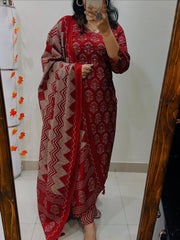 red dupatta set, cotton dupatta set, suitkari