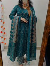 Beautiful Printed Teal Green Cotton Suit Set