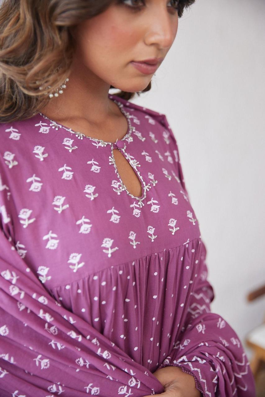 Women's Printed Cotton Dupatta Set in Full Sleeves