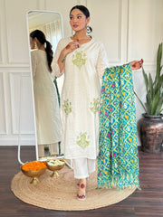 Green Pure Chicken Cotton Kurta With Embroidery Dupatta Pent Set