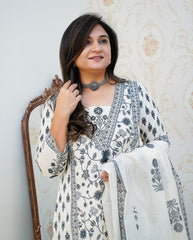 Grey Floral Motif Printed Cotton kurta Pant Set with Dupatta