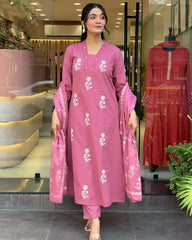 Pink dupatta set, Cotton kurta pant with dupatta , suitkari