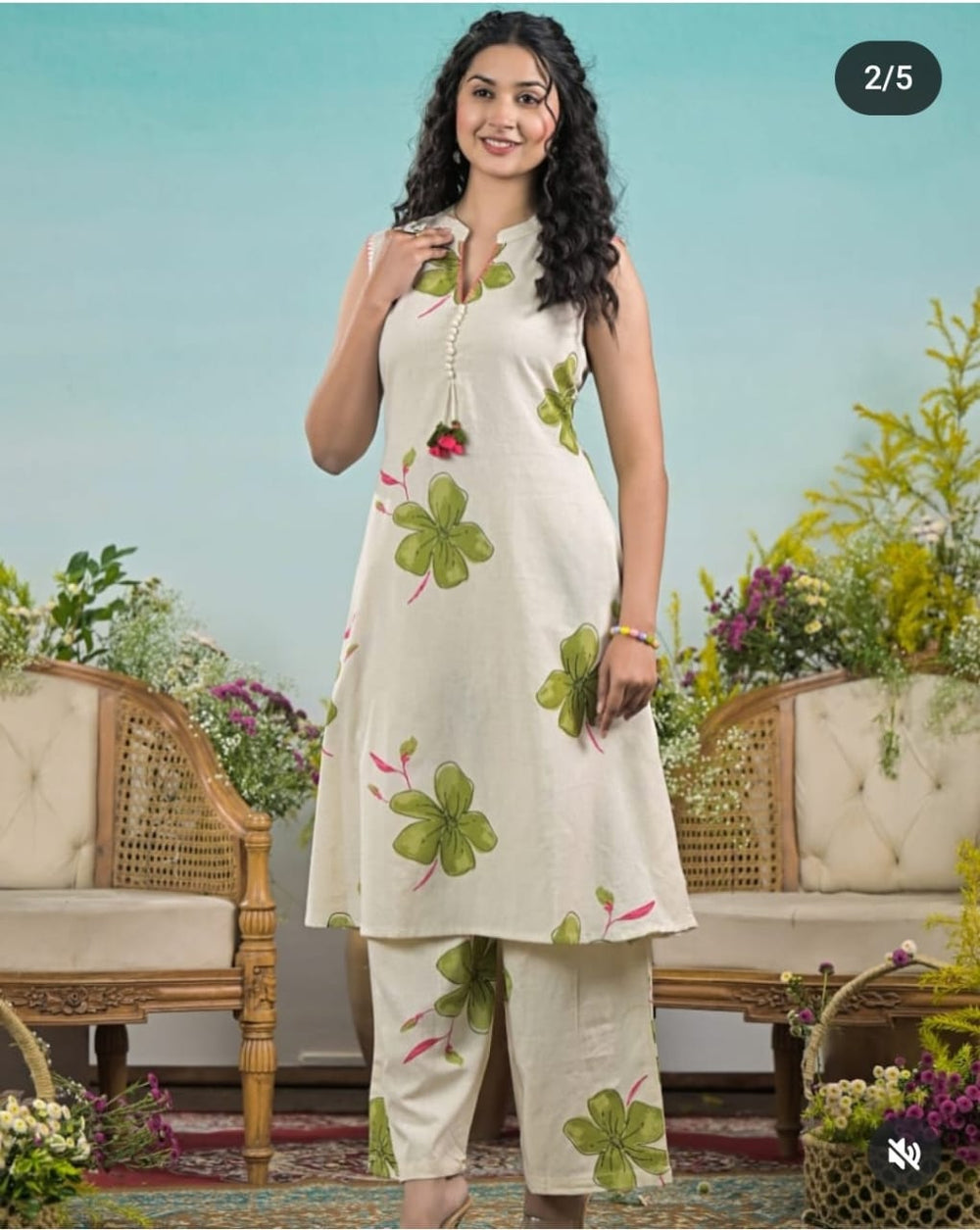 white kurta set, cotton kurta pant set, suitkari