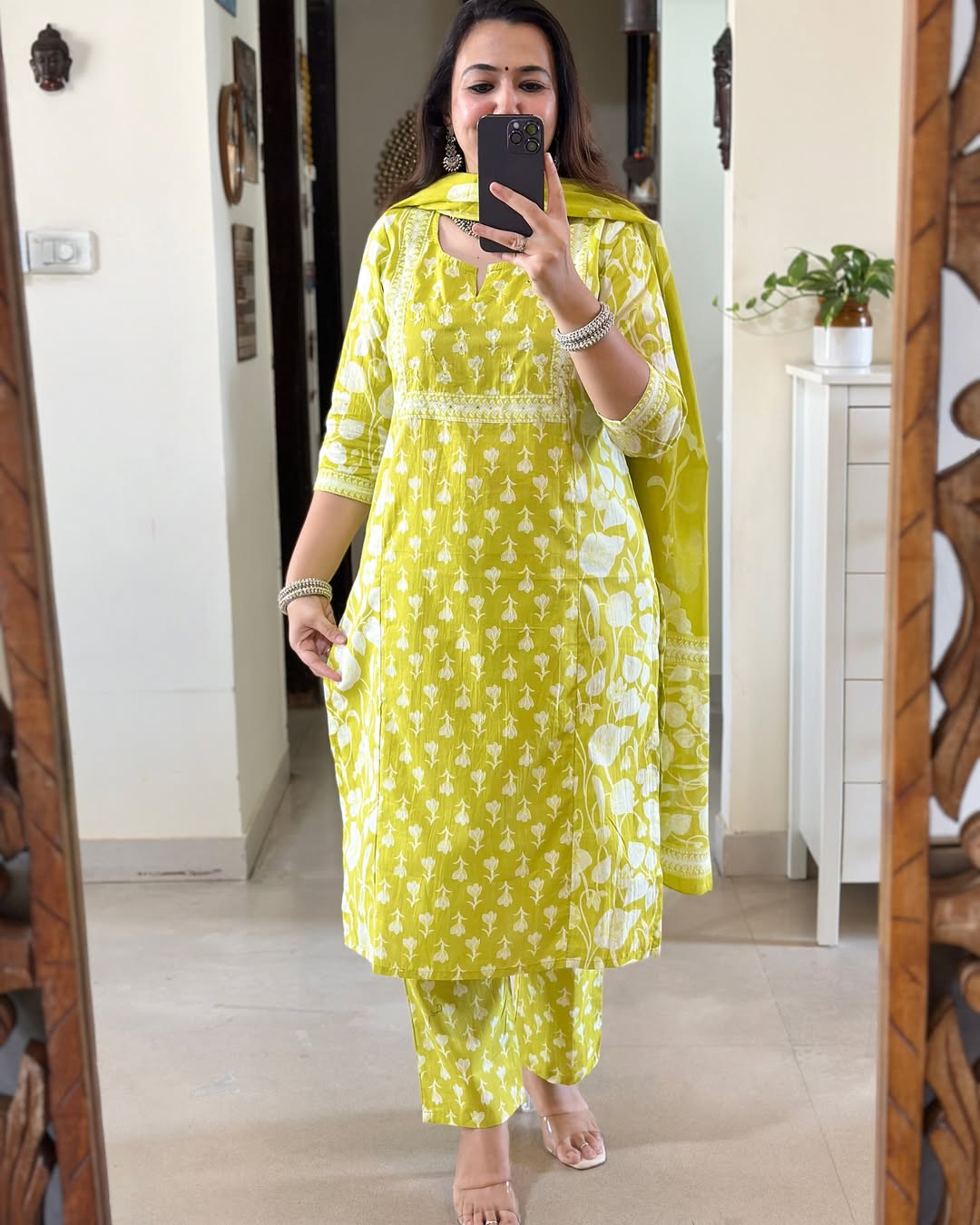 Yellow Dupatta set, cotton dupatta set, suitkari