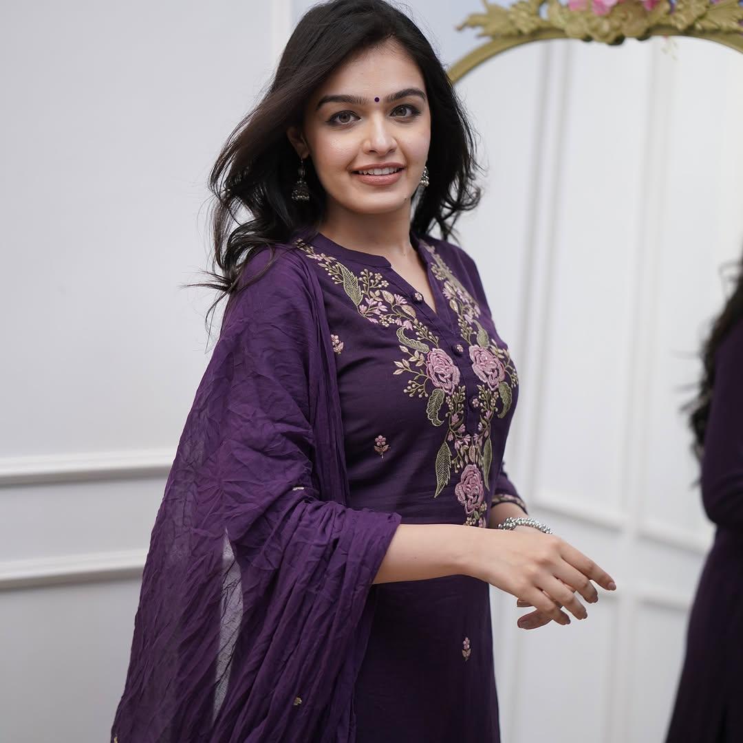 Pure Cotton Elegance Embroidery Set