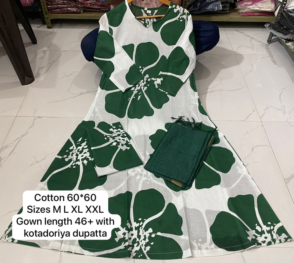 Green dupatta set , suitkari